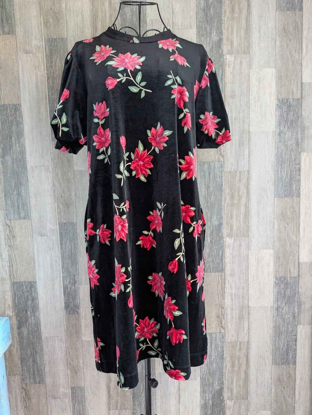Draper James RSVP Velvet Dress